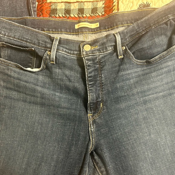 Jeans - Picture 4 of 5